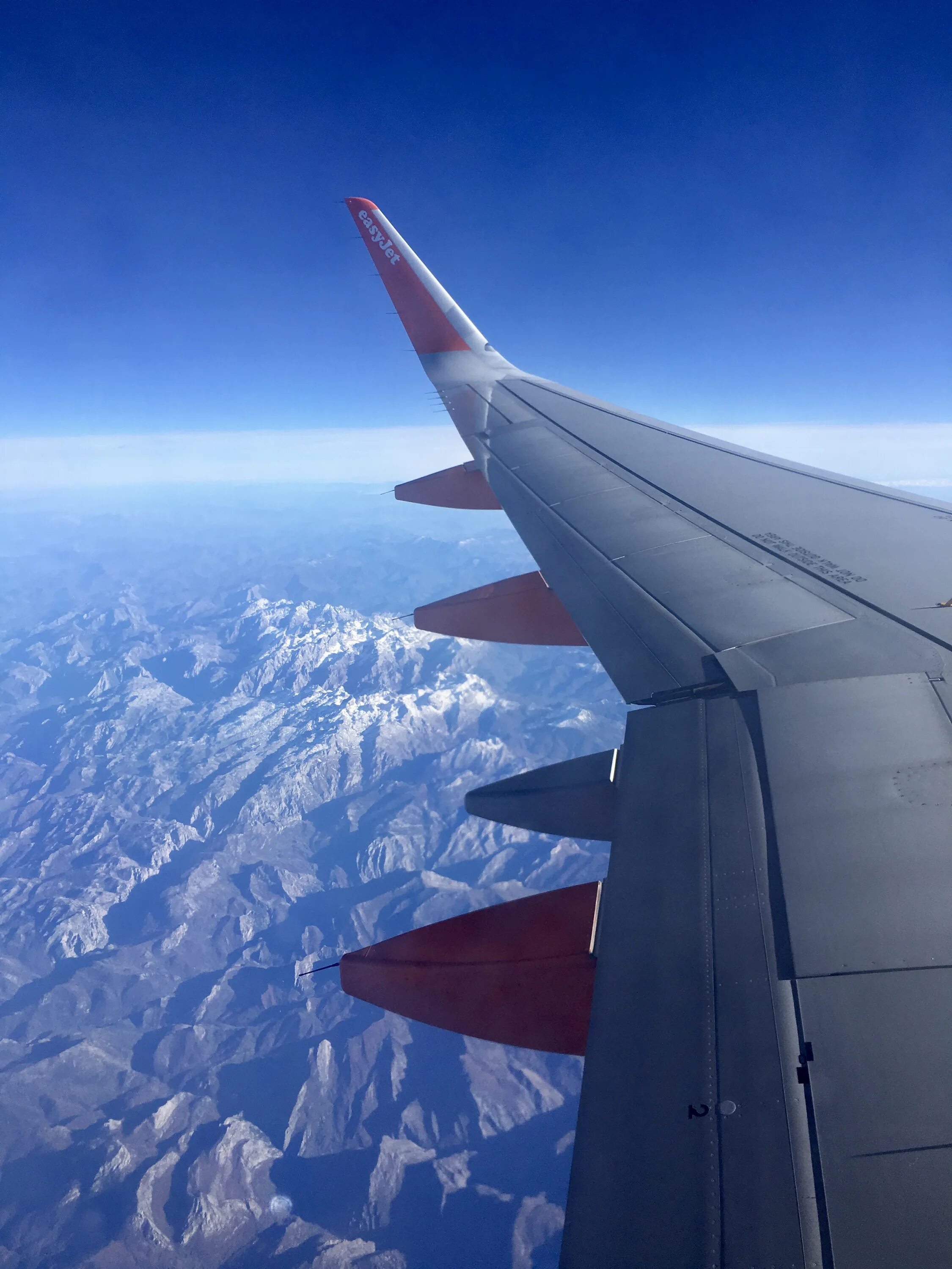 Flying airplanes. Крыло самолета. Красивый самолет. Крыло самолета в небе. Самолет в небе.