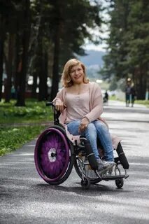 Девушка инвалид фото