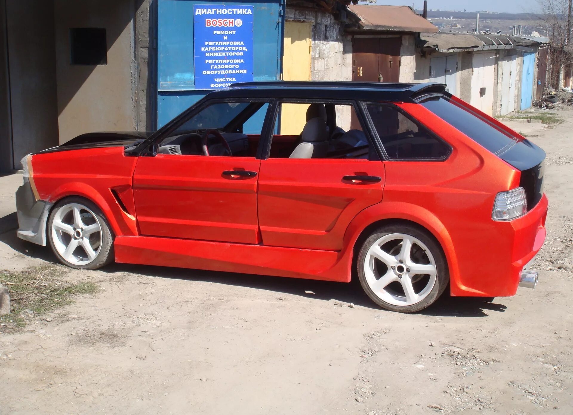 Купить б/у Lada (ВАЗ) 2109 1987-2006 21093i 1.5 MT (78 л.с.) бензин механика в П