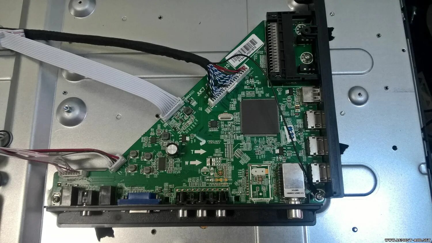 Amlogic s905x тестпоинт. Прошивка телевизора lg через usb. Адаптер для смарт тв на телевизор. Как обновить телевизор самсунг. Мини юсб пк.