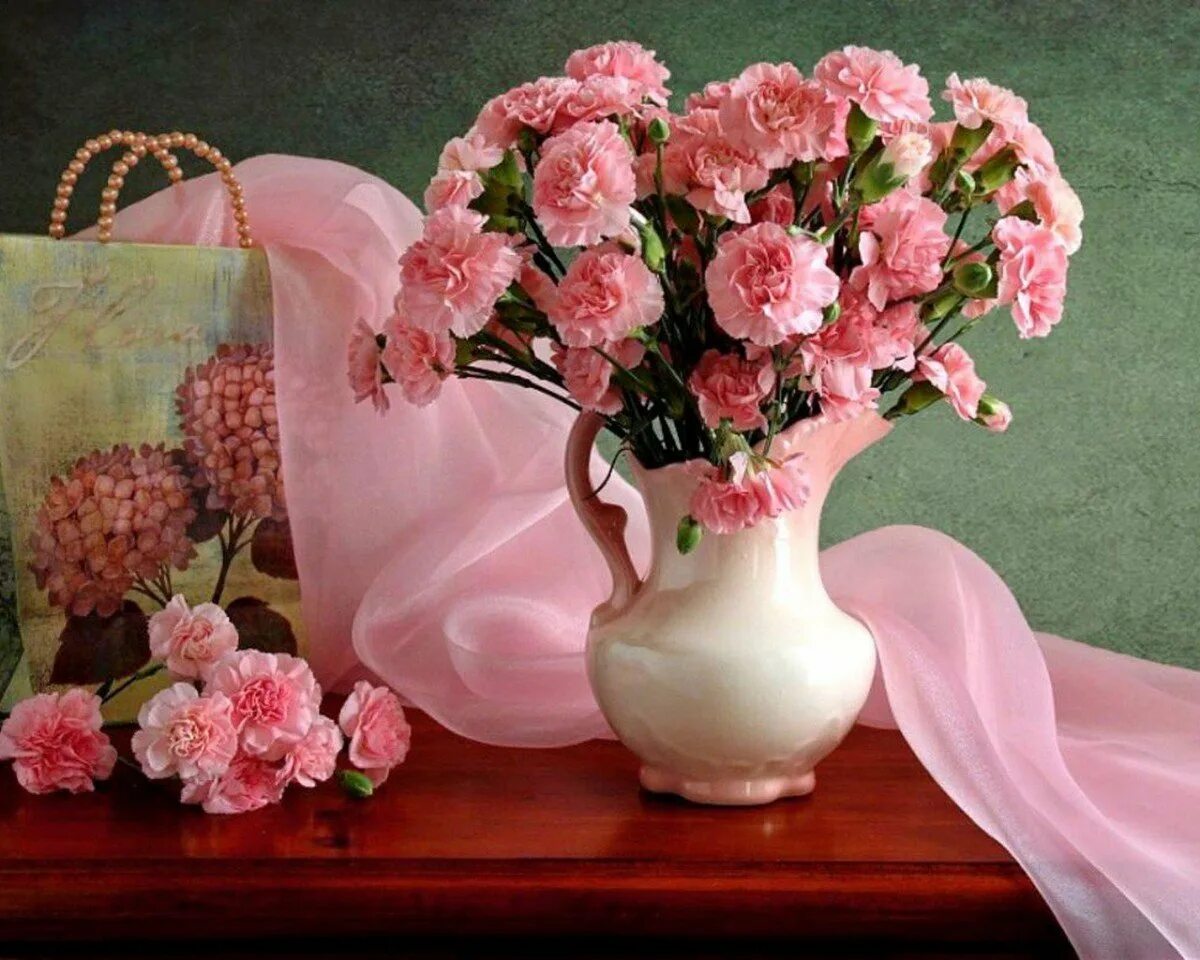 С хорошим днем картинки красивые цветы. Натюрморт: цветы. Натюрморт с цветами. Натюрморт ваза с цветами.