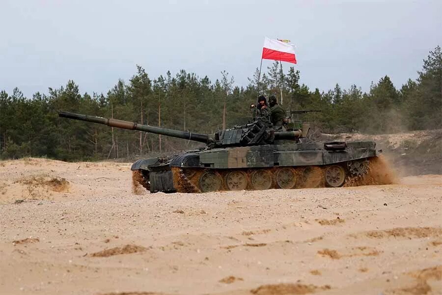 Пол пт. Pt 91 twardy на украине. pt-91 twardy танк. польские танки pt-91 twardy. pt-91 twardy польский танк.