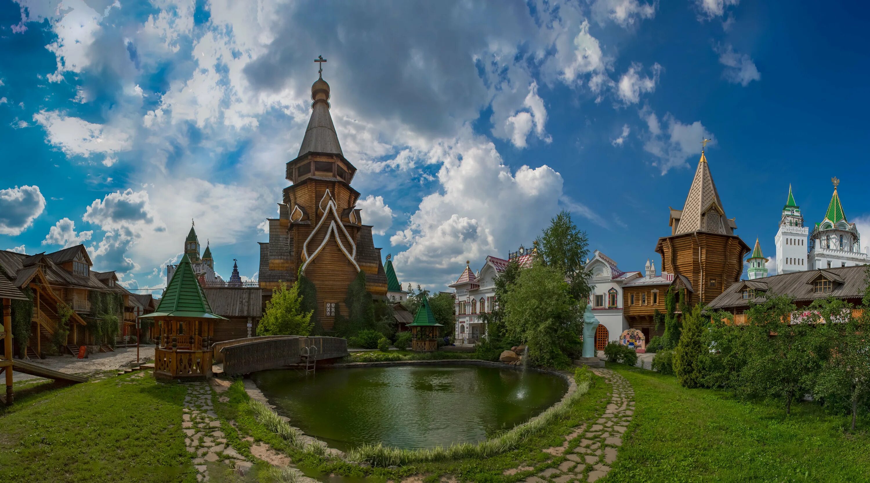 Evopark измайлово. Измайловский Кремль. Измайлово Кремль Москва. Московский Измайловский Кремль. Замок в Измайлово.