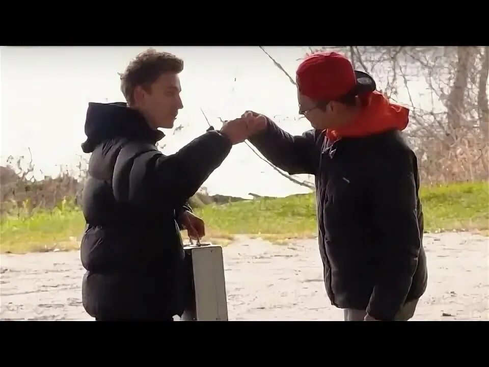 А4 следим за кобякова. А4 влад 24. Как снимали мы нашли влада а4. Влад а 4 слежка за кобяковым. А4 следим за кобякова.