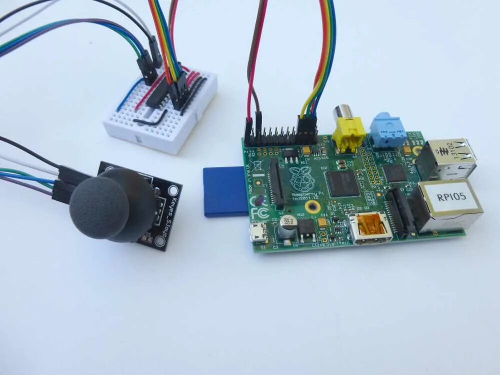 Подключение к raspberry pi. Raspberry pi 3 playstation 3. rpi2. raspberry pi джойстик. isd1820 raspberry pi.
