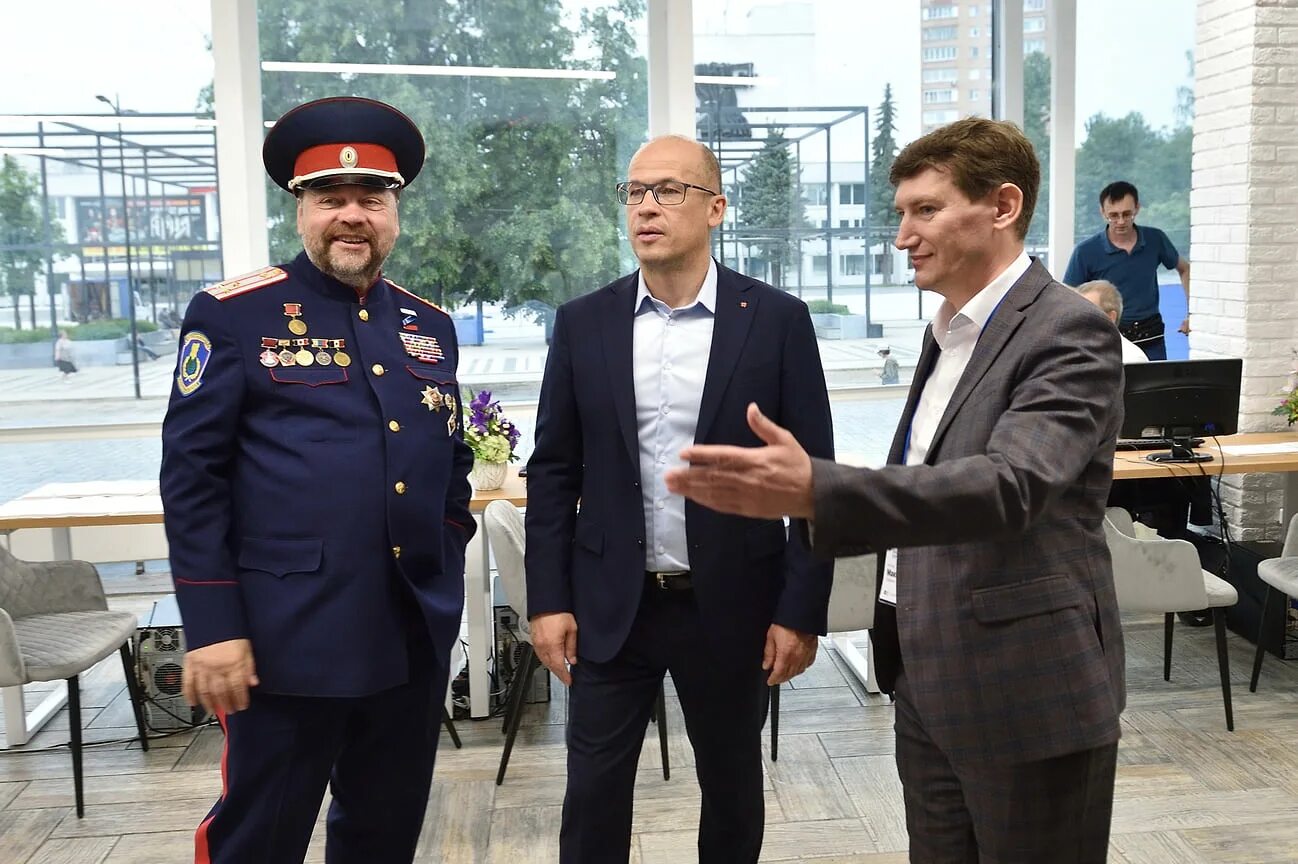 Фонд защитники отечества ижевск телефон. Фонд защитники отечества удмуртия. фонд защитники отечества встреча предпринимателей. защитники отечества кострома фонд.