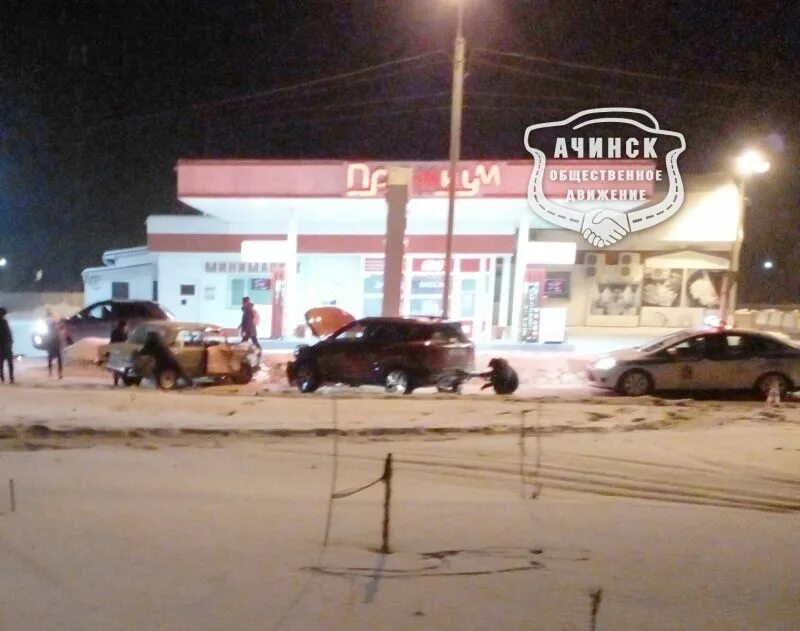 Дтп на трассе ачинск боготол. Дтп хонда фит зимой ночью. Автовокзал тюхтет. Ачинск дороги. Ачинск боготол сегодня.