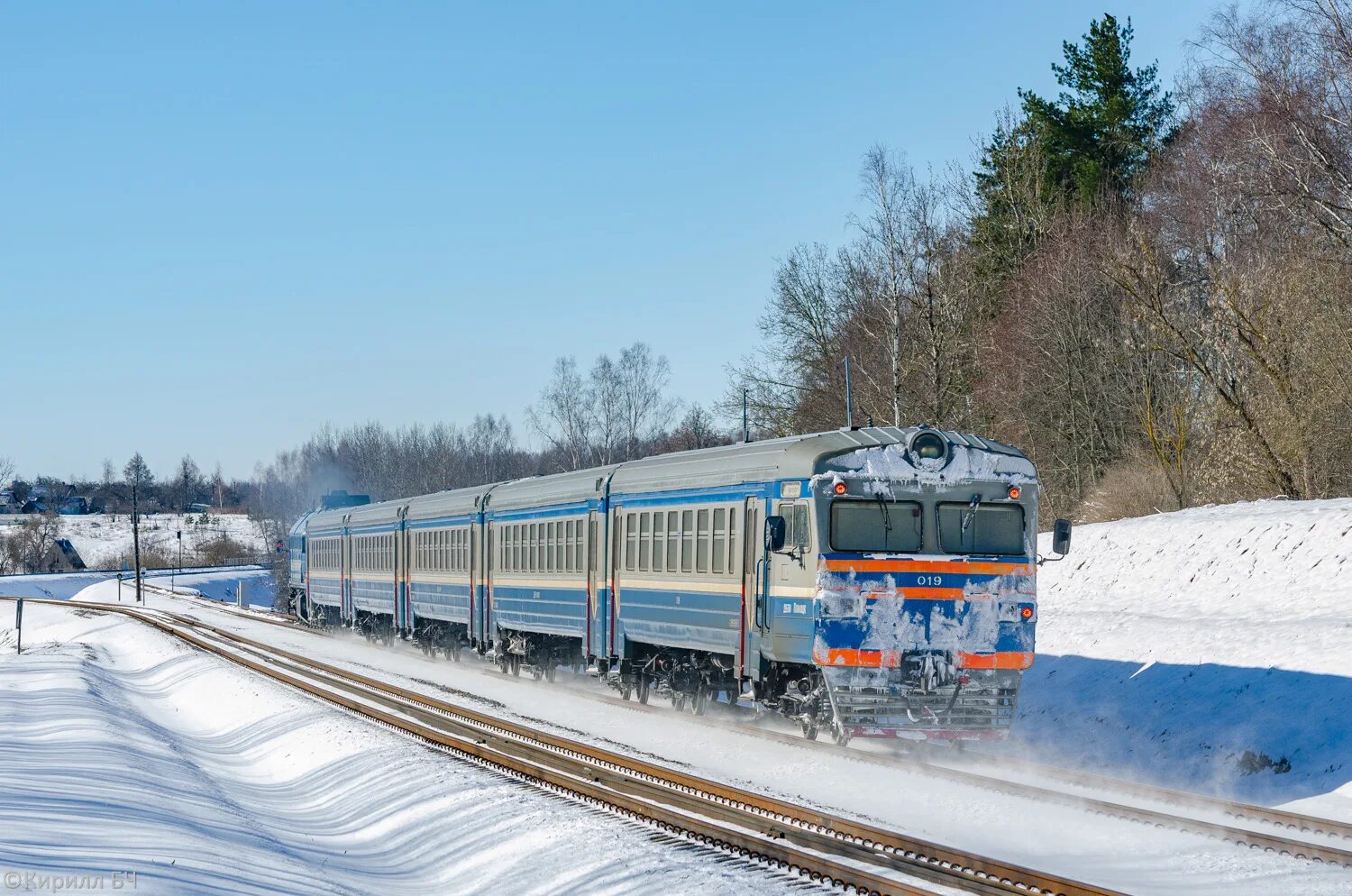 Ддб1. Ддб1-003. Ддб1 дизель-поезд. Поезд фото.