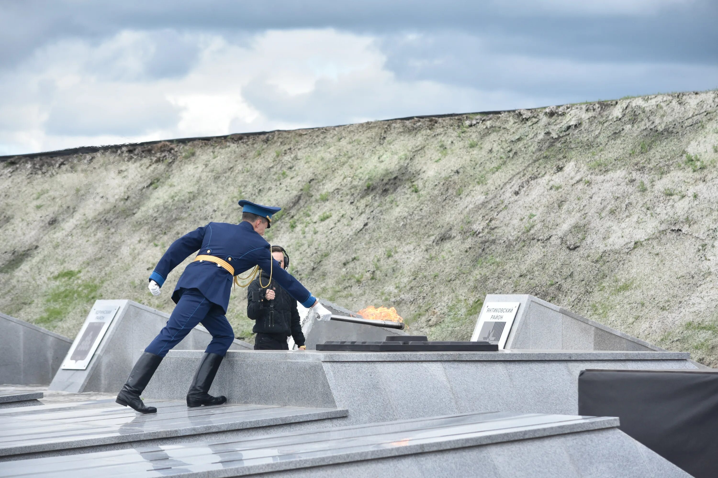 мемориал карабахцяна 2024. южная осетия мемориал. мемориал карабахцяна 2024. мемориал на месте гибели гагарина. пантеон мытищи мемориал.