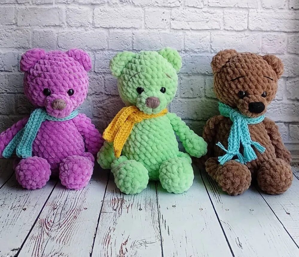 Плюшевые крючком мини мини. Mishka Amigurumi мишка. Мишка Тедди крючком из плюшевой пряжи.