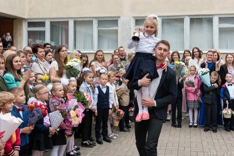 Когда будут проходить линейки в школах