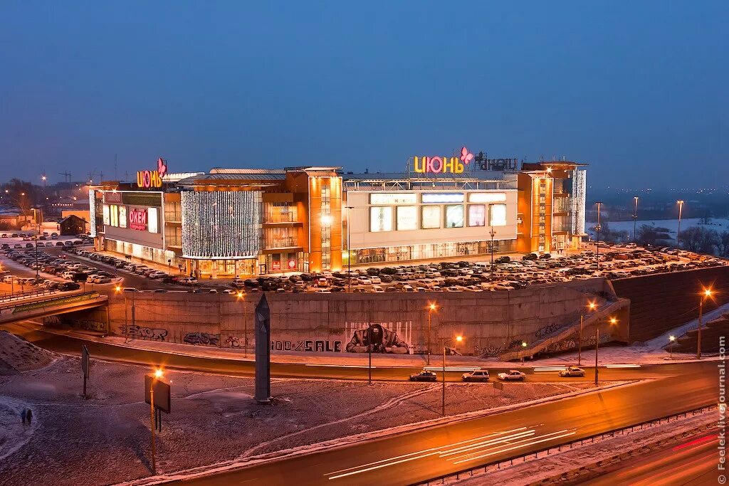 торговый комплекс красноярск. г. ул партизана железняка 23( трц июнь. красноярск трц планета торговый центр. красноярск ул 9 мая д 77 трц планета.