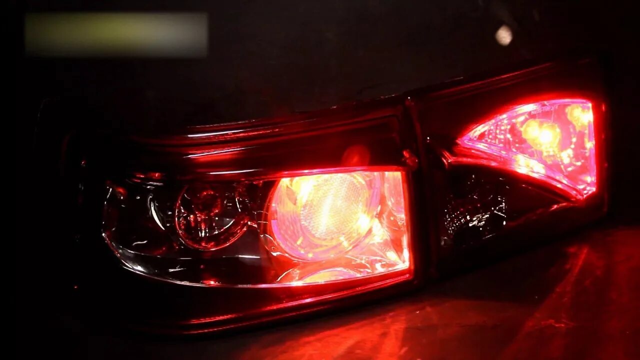 Задние фонари ваз 2110 pro sport. Задние фары глаза. Peugeot 307 фонари led. Задние фонари ваз 2112 проспорт. Задние фары глаза.