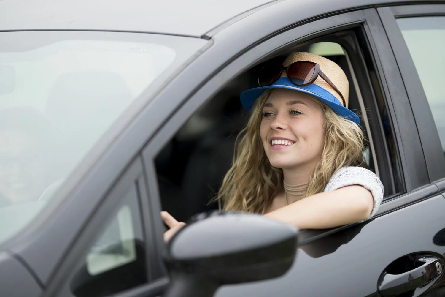 Driven student. Car Window down. Женщина в машине журнал. Student Driver.