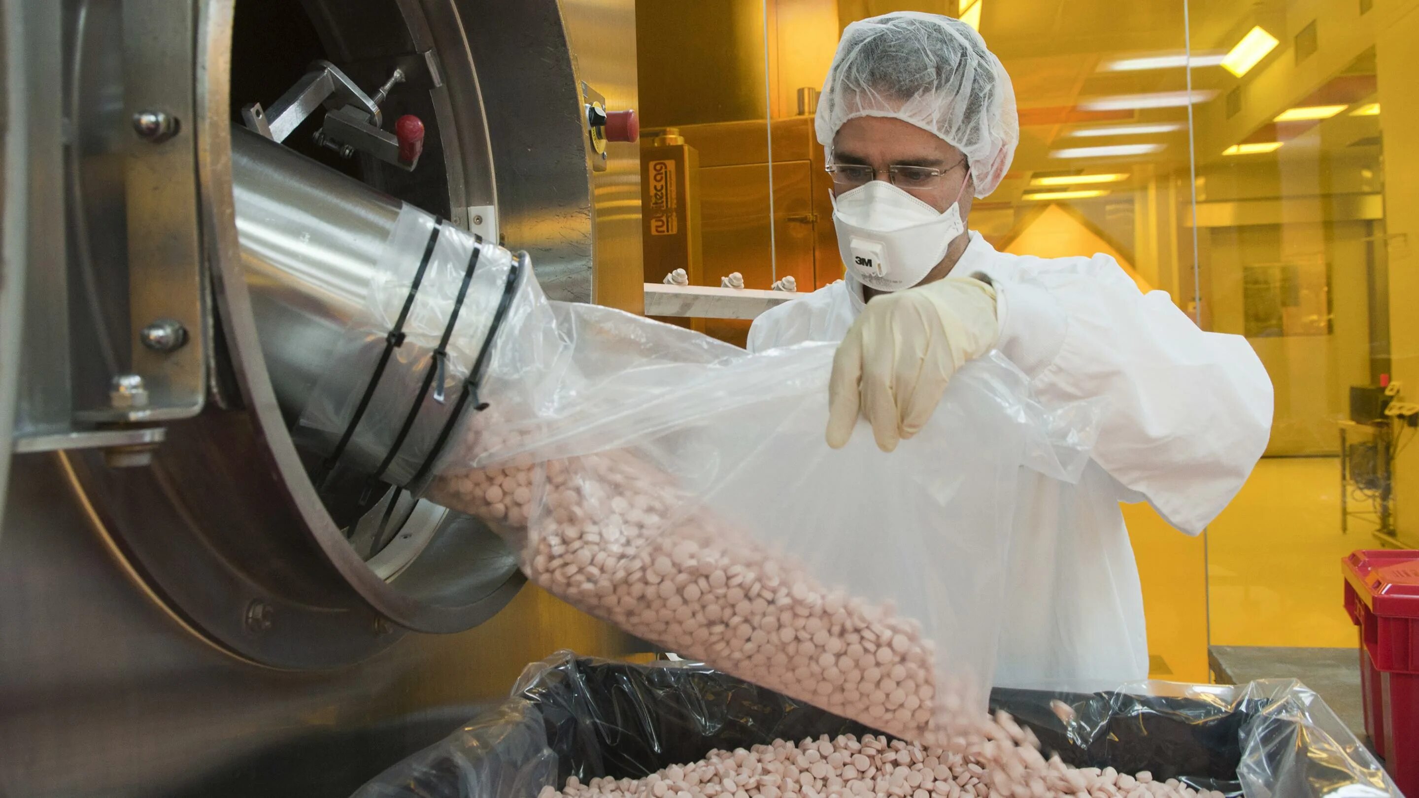 Фармацевтическая промышленность. Фармацевтическая промышленность. Производители лекарств. Фармакологическая промышленность. Медицинское сырье.