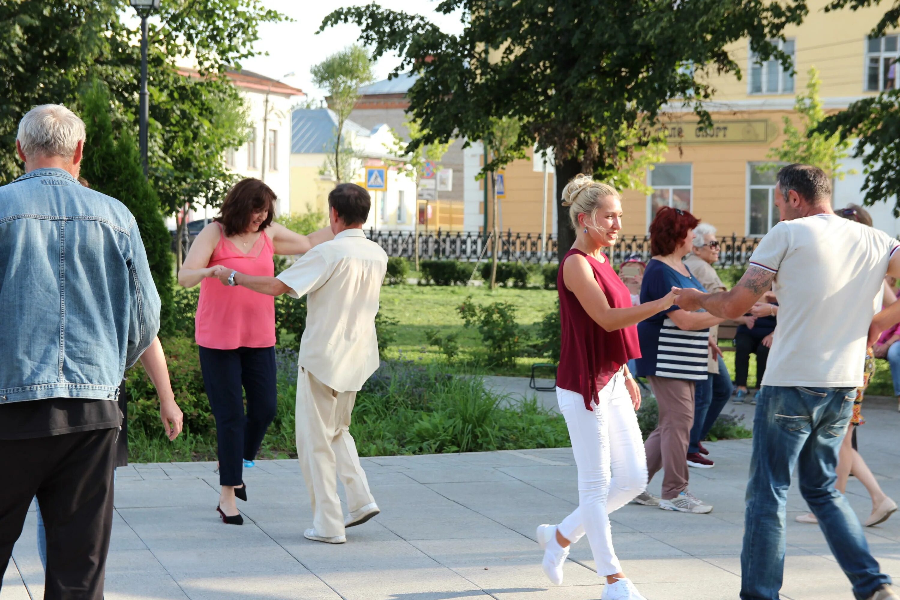 Институт транспорта тиу. Арт оф моушен электросталь концерт. Пермский молодежный сельскохозяйственный отряд. Награждение учителей. Городской межрегиональный.