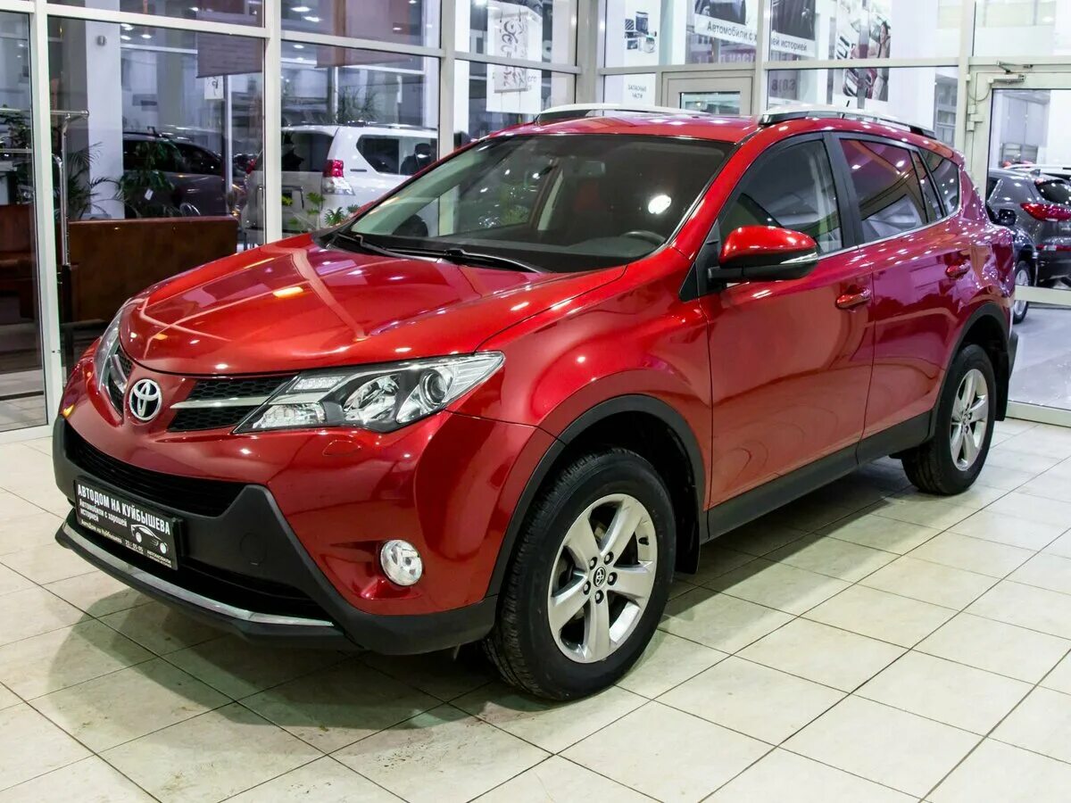 Toyota rav4 красная. Тойота рав 4 красная. Toyota RAV 4 2015 ca40. Тойота рав 4 новая красная.