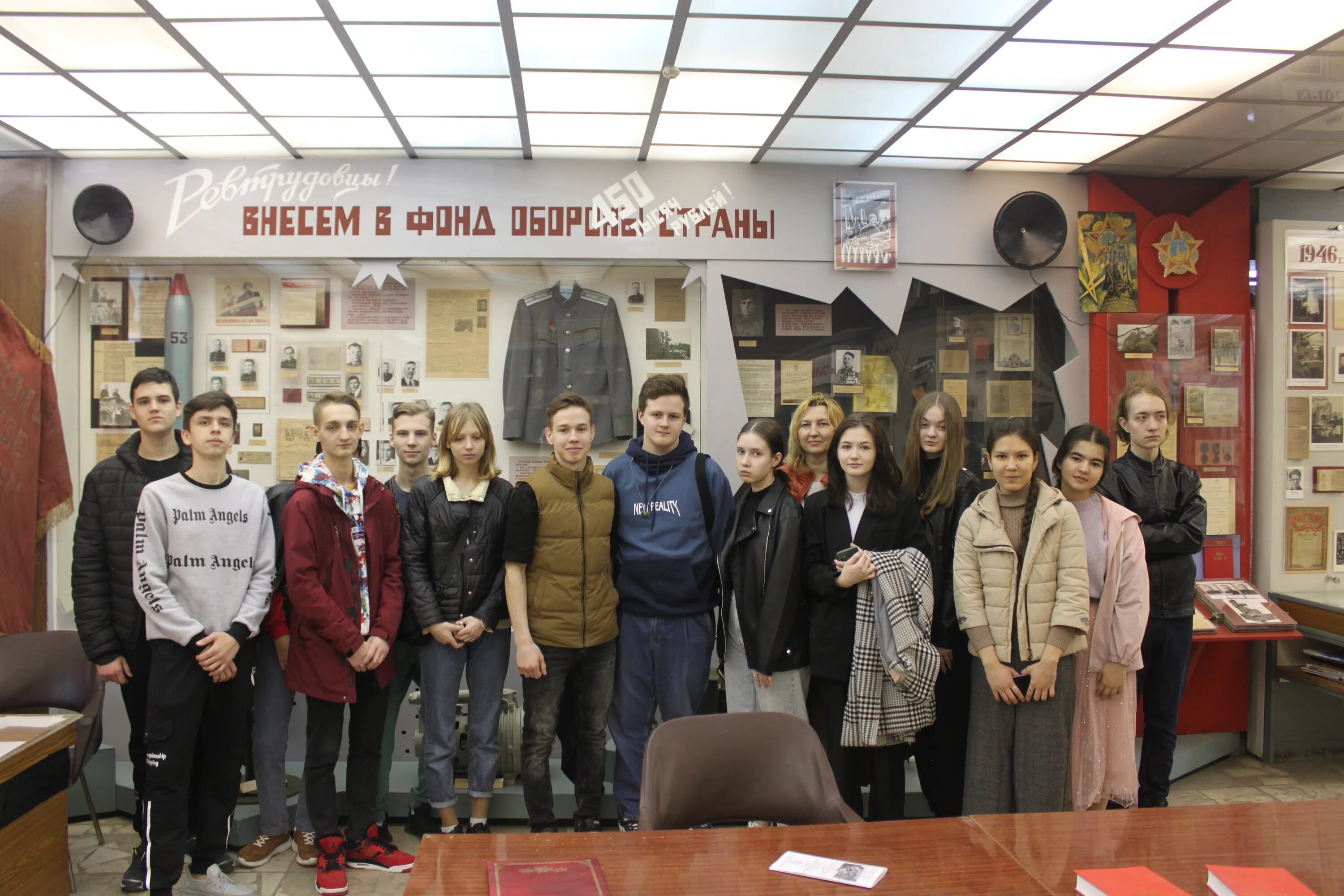 завод октябрь. с днем профсоюзного работника. директор завода октябрь тамбов. ао тамбовский завод октябрь реквизиты. оао тамбовский завод ревтруд.