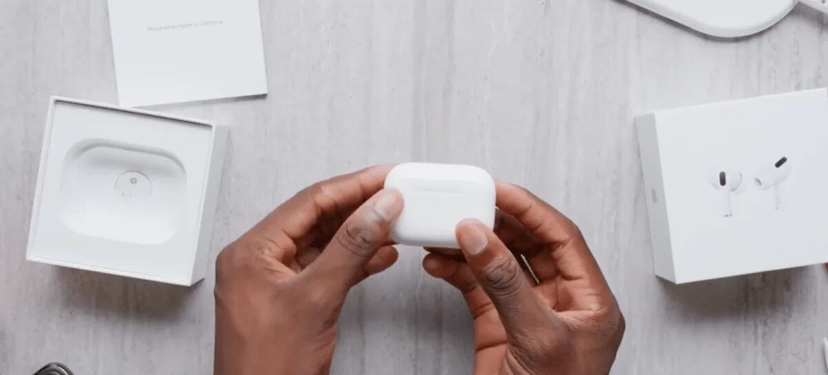 Airpods pro 2nd generation mqd83. Airpods pro unboxing. airpods pro распаковка. airpods pro 2025 распаковка. airpods pro распакованные.