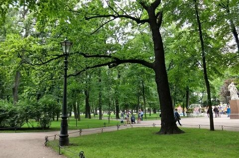 Александровском саду санкт петербург