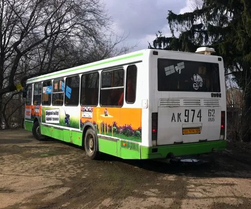 Реклама на транспорте Рязань. Эму автобус. Реклама на маршрутке Рязань. Автобус с рекламой Obi.