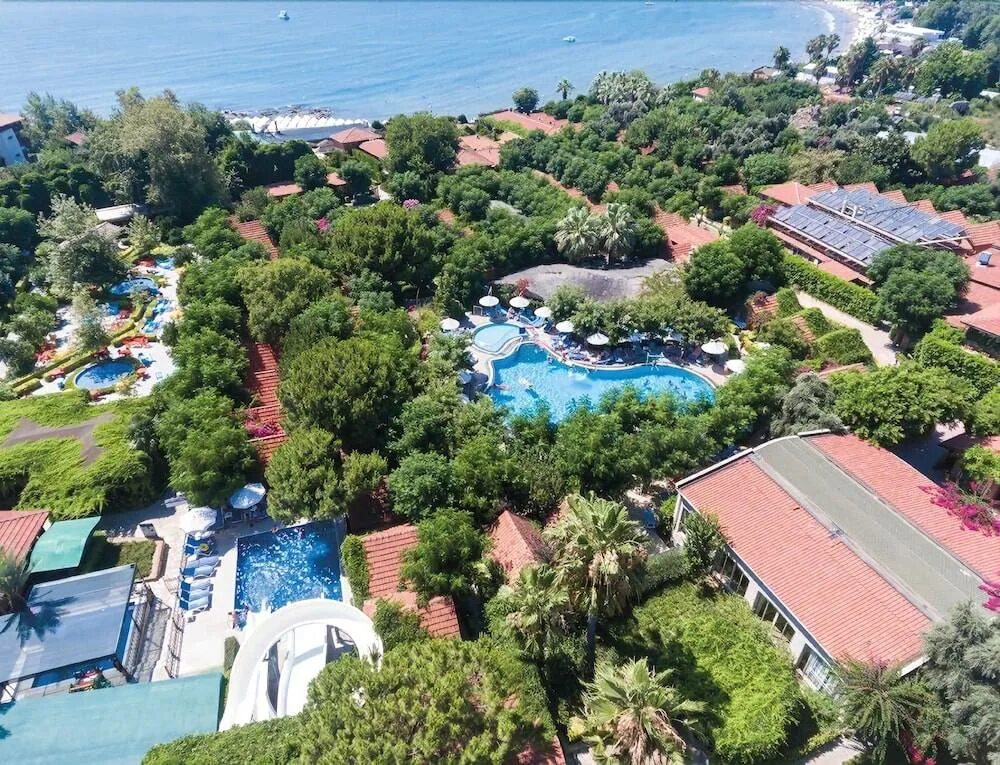 Hotel can garden