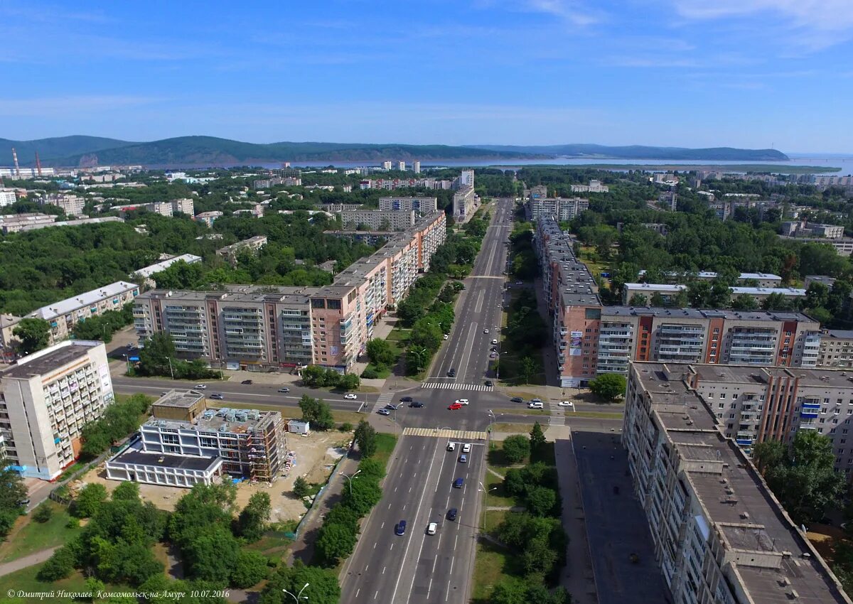 Цмк комсомольск на амуре. Комсомольск проспект Первостроителей. Улица Первостроителей Комсомольск на Амуре. Николаев на Амуре. Первостроителей 19 Комсомольск-на-Амуре.