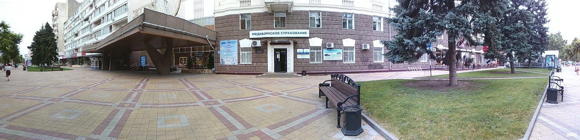 Краснодар ул ленина. Банк екатерининский. Ул красная 33 краснодар. Красная 33 краснодар альфа банк. Ул красная 33.