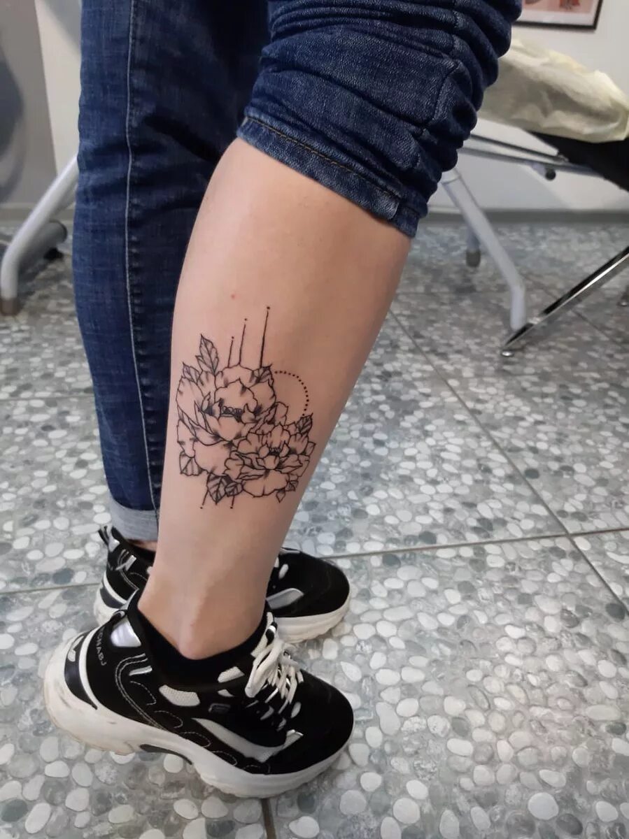 тату 10 на 10 на руке. маленькие тату. тату 10 на 10 на руке. крутые временные тату. тату 15 см на руке.