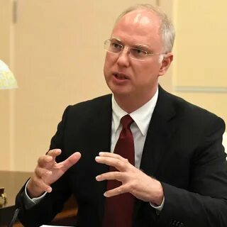 Фонд прямых инвестиций генеральный директор