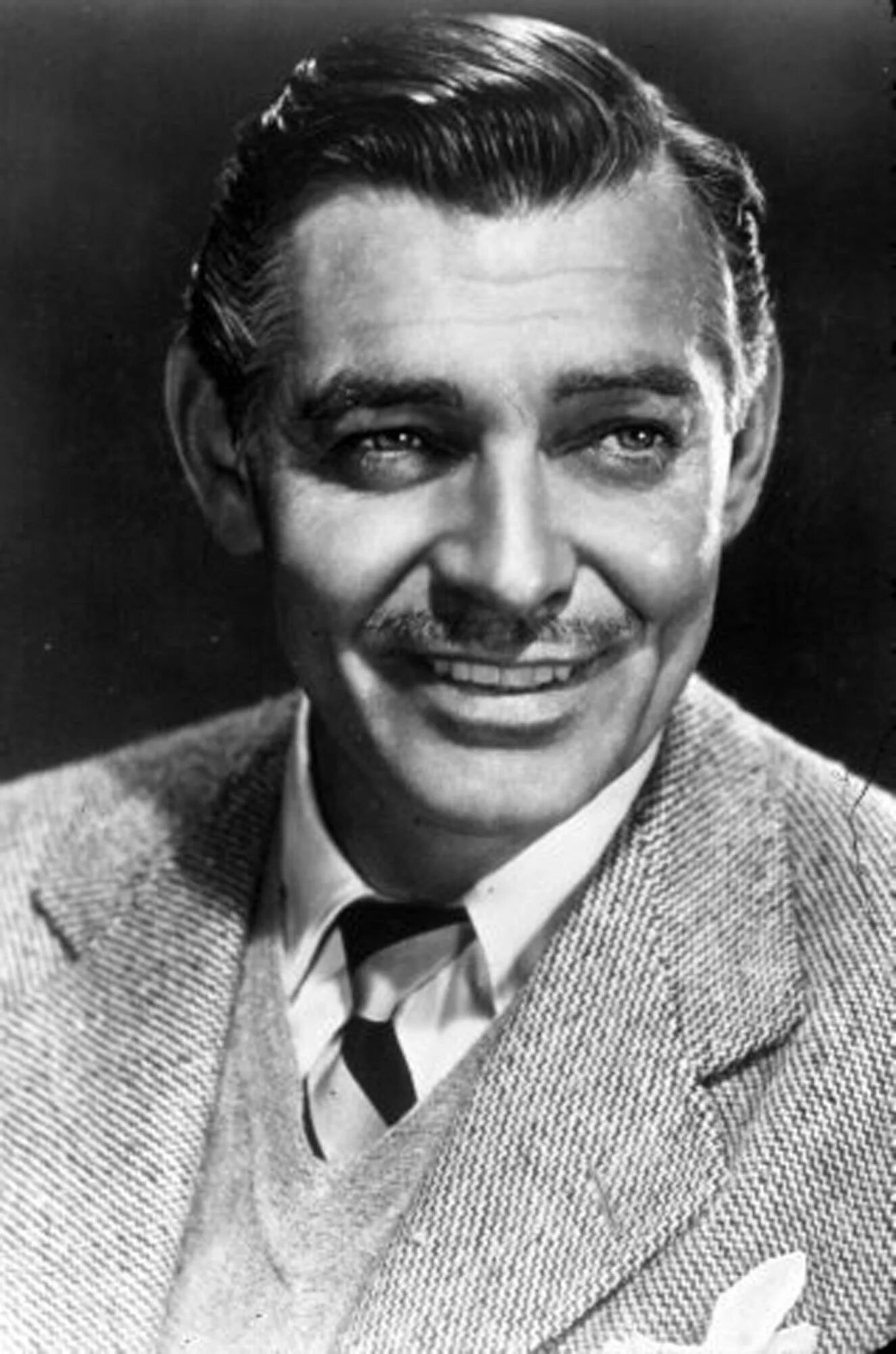 Кларк гейбл молодой. Уильям кларк гейбл. Кларк гейбл в профиль. Ретт батлер актер кларк гейбл. Кларк гейбл актер.