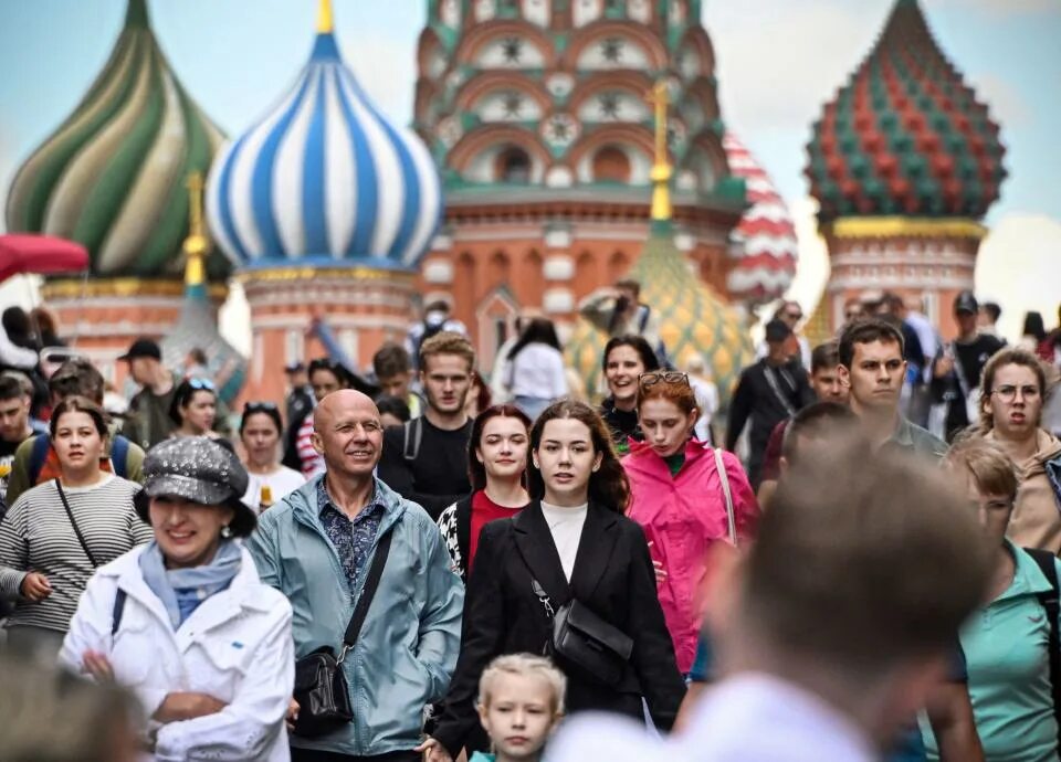 Большинство и меньшинство. Ювенальная политика. Политика российского меньшинства. Феномен влияния меньшинства. Политика российского меньшинства.