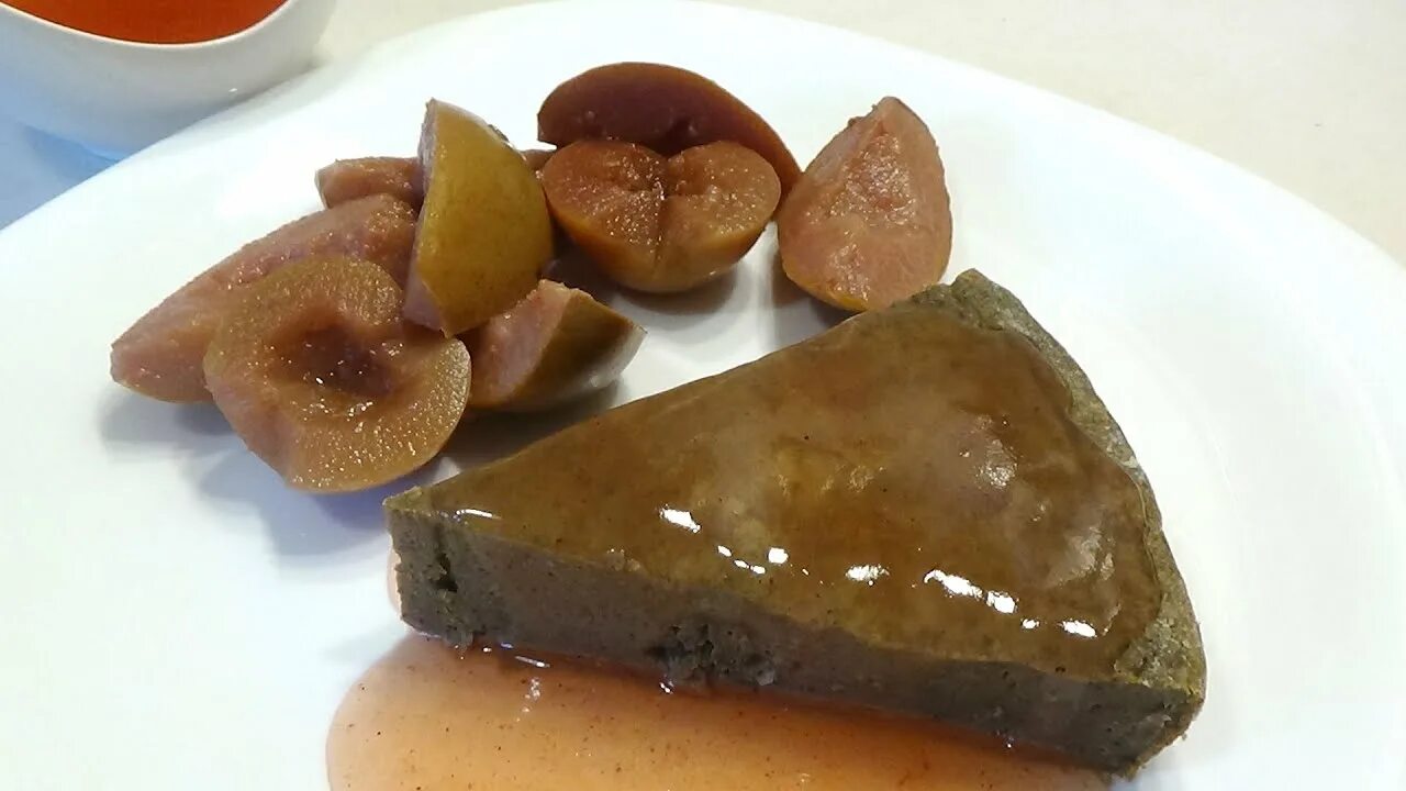 Груши для печени. Грушу с печенью. Грушу с печенью. Теплый салат с куриной печенью и грушей. Грушу с печенью.