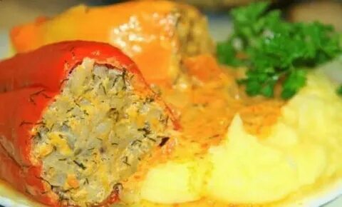 Перец в мультиварке фаршированный мясом и рисом