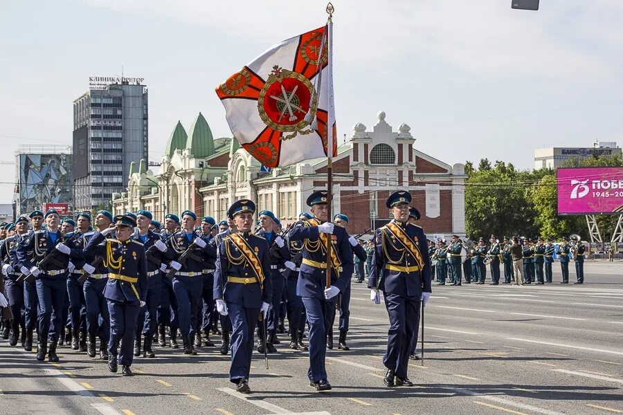 Парад городе 9 мая