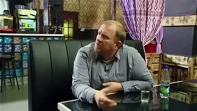 На ножах с константином ивлевым в барнауле. Нож. На ножах авеню. Константин ивлев астерия. На ножах авеню.