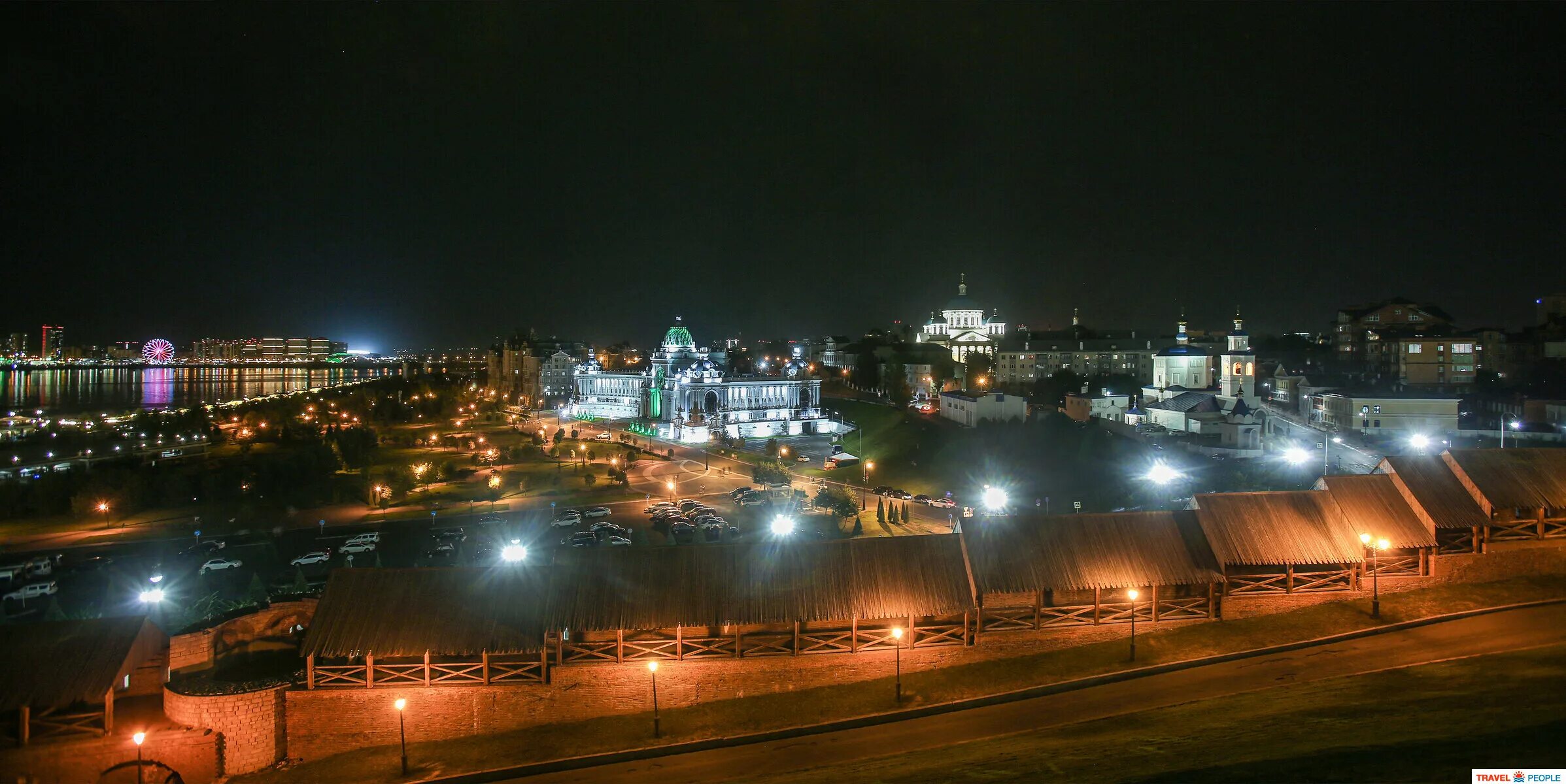 снять на ночь казань. ночная казань 2022. казанский кремль татарстан. казань ночью. снять на ночь казань.