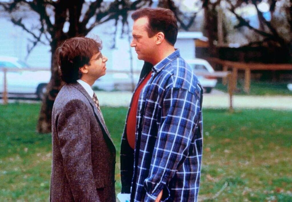 комедия про чуваков на зелёном опеле. плохие парни 2011. Big bully (1996). парни 1996. комедия про парней на унитазе.