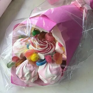 Букет из упаковочной