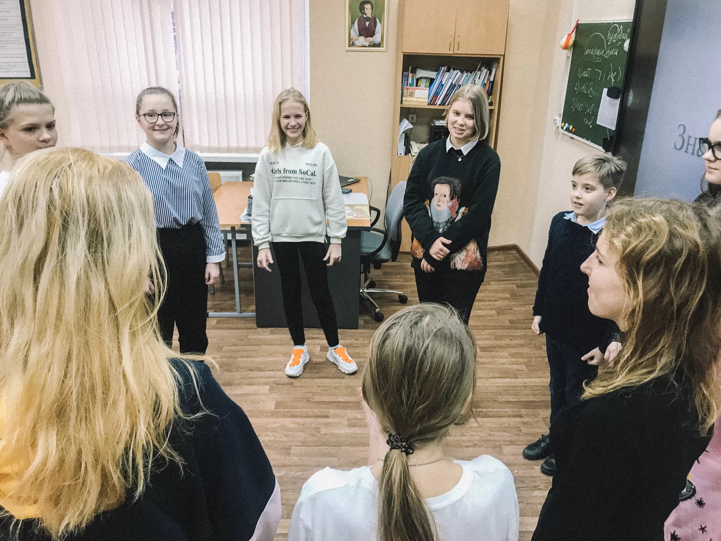 123 школа москва хлыновский тупик. Школа 123 нижний новгород. Сайт школы 123 москва. Школа 123 санкт-петербург. Школа 123 мичуринский.