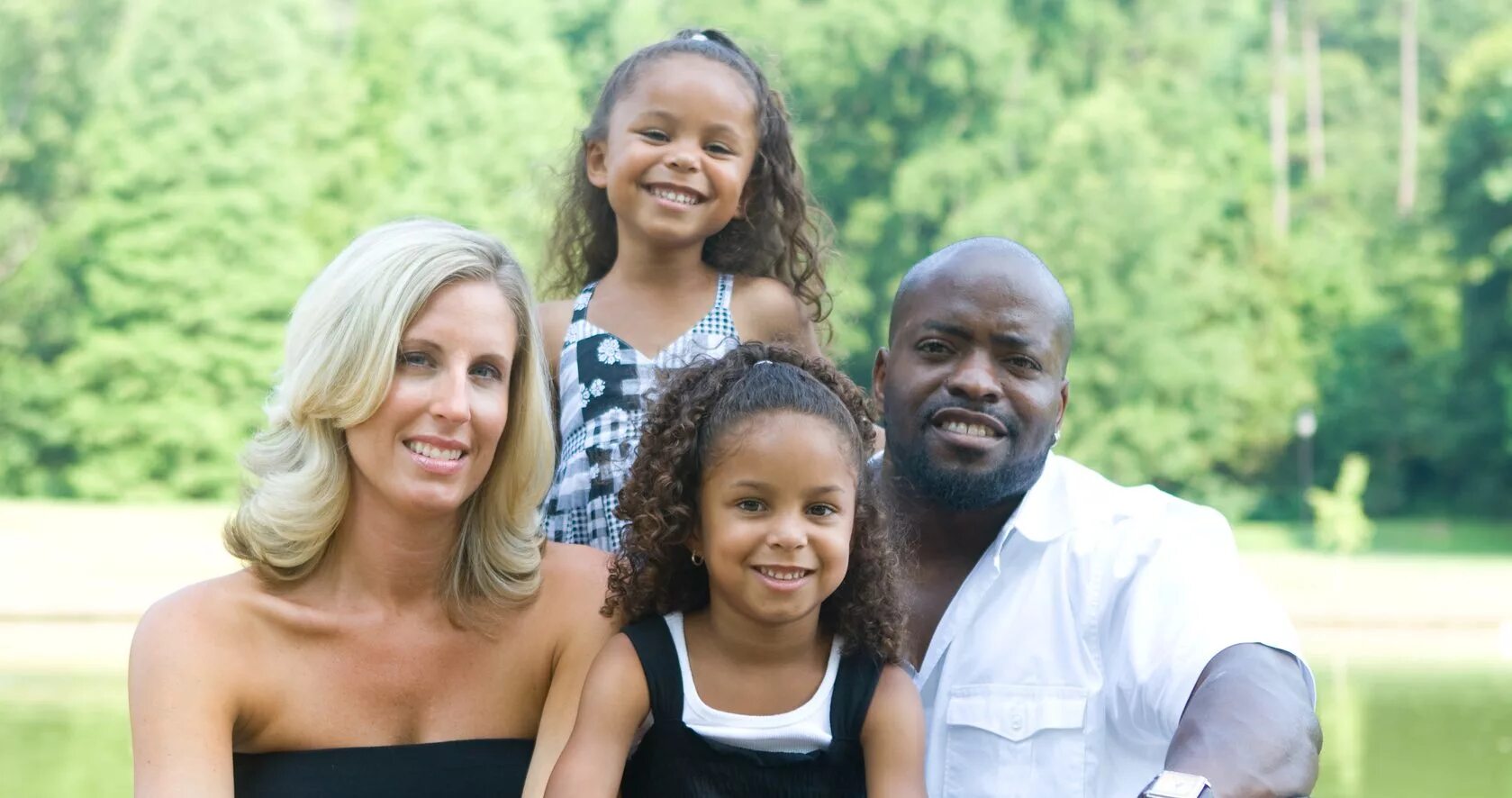 смешанные семьи. смешанные расы. Blended daughters. воссоединение семьи. микс семья.