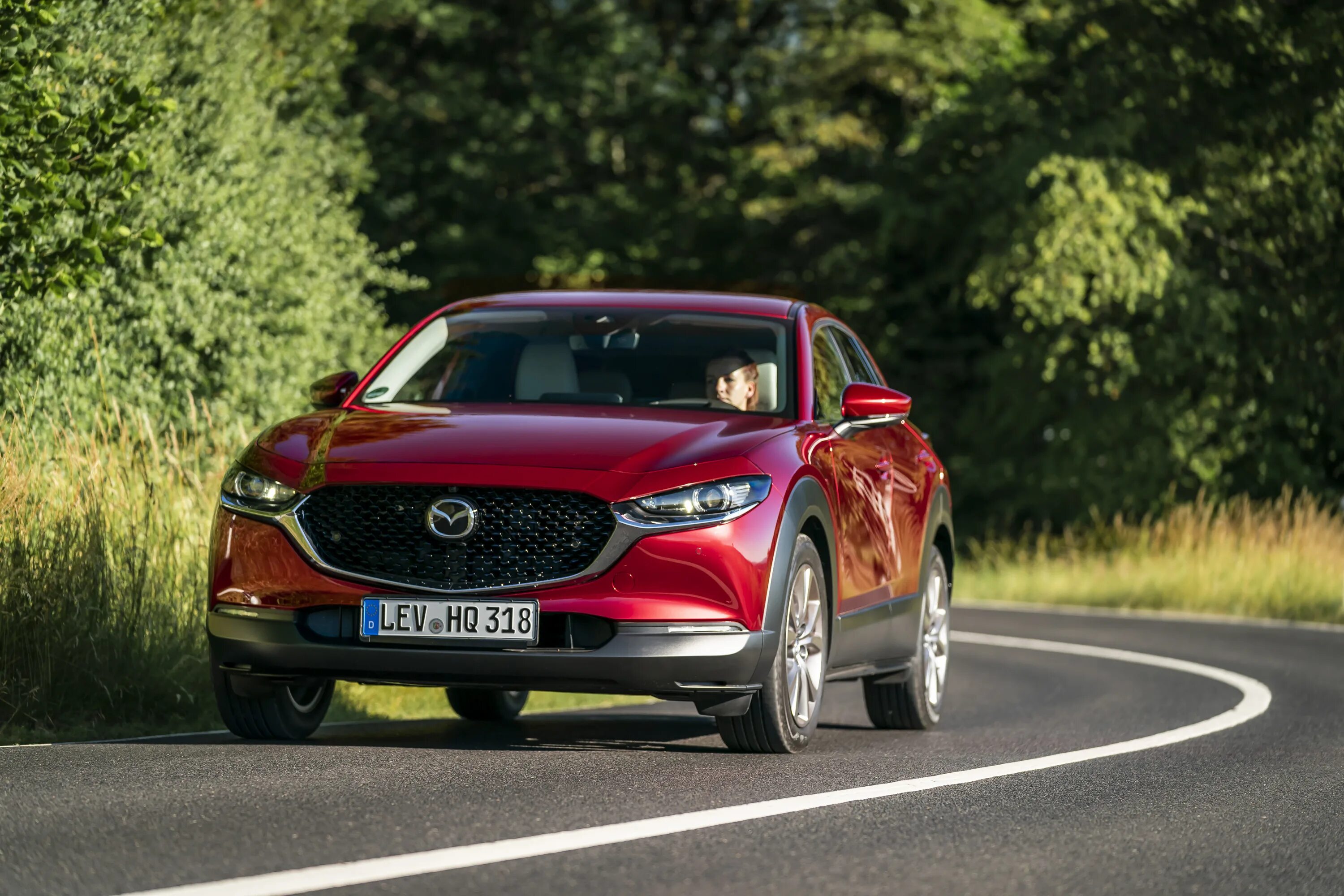 Цены и комплектации мазда новый. Мазда cx30. Мазда СХ-30. Mazda CX 30 2019. Новая Мазда 2022.