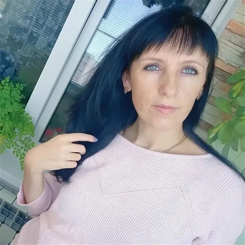 Ноутбук леново intel core i5. Обои на рабочий стол lenovo. Леная и в. Синий блок. Обои lenovo.