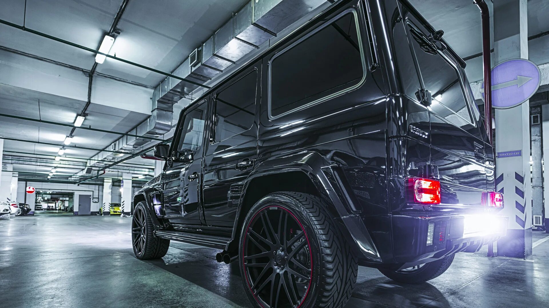 G class brabus. Мерседес Гелендваген Брабус. Мерседес Гелендваген 63 AMG. Мерседес Бенц Гелендваген Брабус. Гелендваген Брабус 2017.