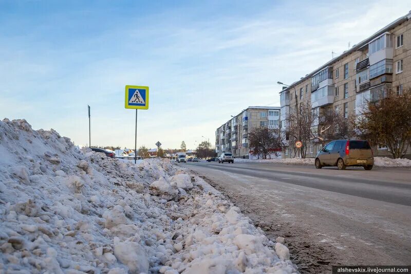 Жизнь март верхняя пышма. Снег в верхней пышме. верхняя пышма улицы города. час пик верхняя пышма. чукреева верхняя пышма.
