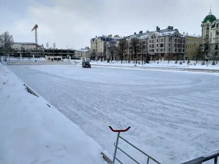 Черное озеро каток