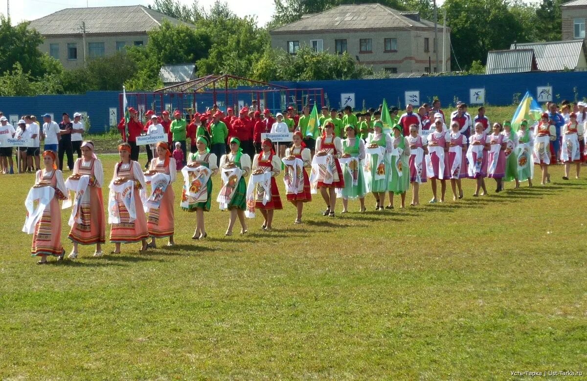 Спартакиада муниципальных образований новосибирской области. Усть-Тарка спартакиада. Усть-Тарка Новосибирская область. Усть-Тарка 1 сентября 2015 года.