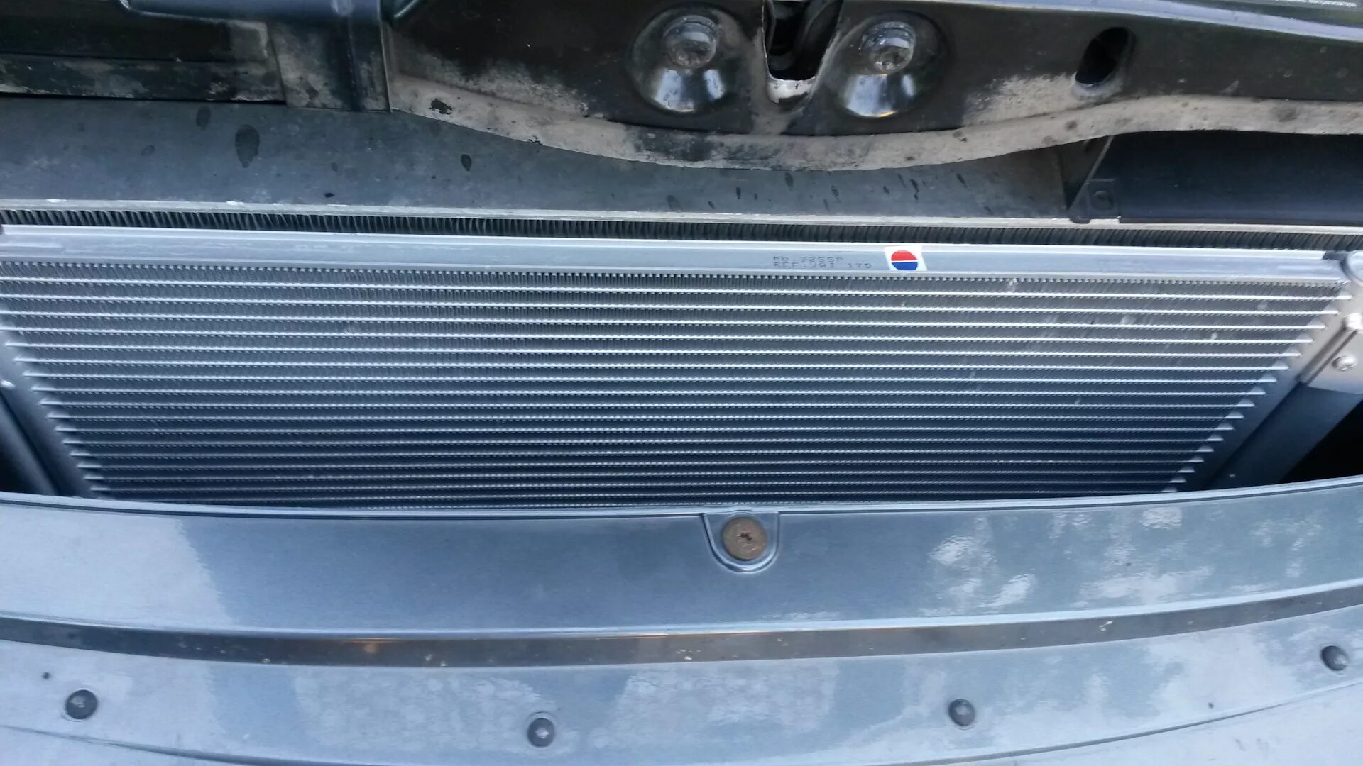Радиатор кондиционера Skoda a5.