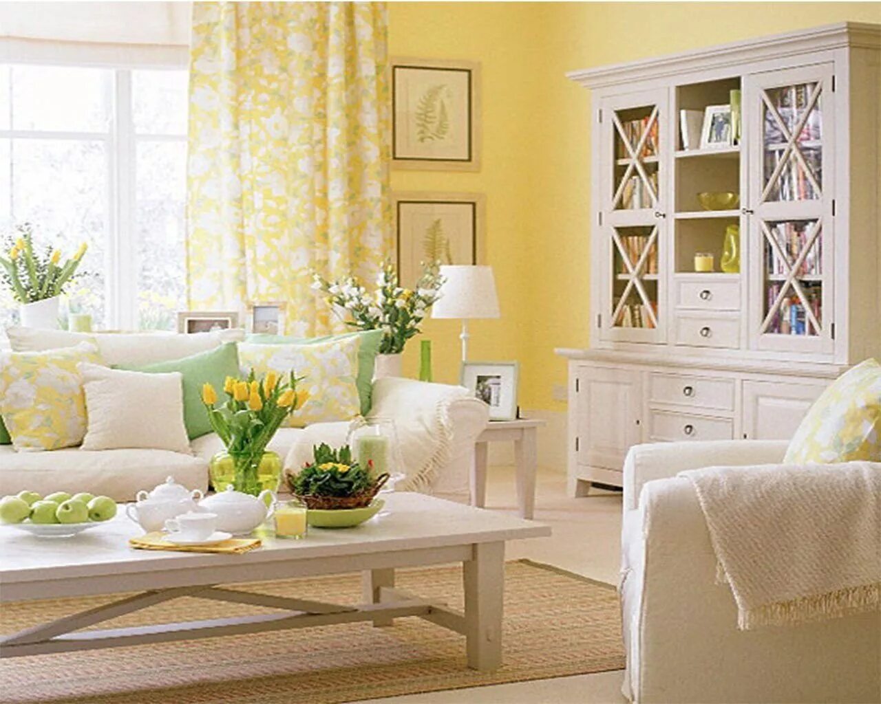 Белый сочетание интерьер. Икеа Прованс гостиная. Желтый цвет в интерьере. Весенний интерьер. Интерьер в желтых тонах.