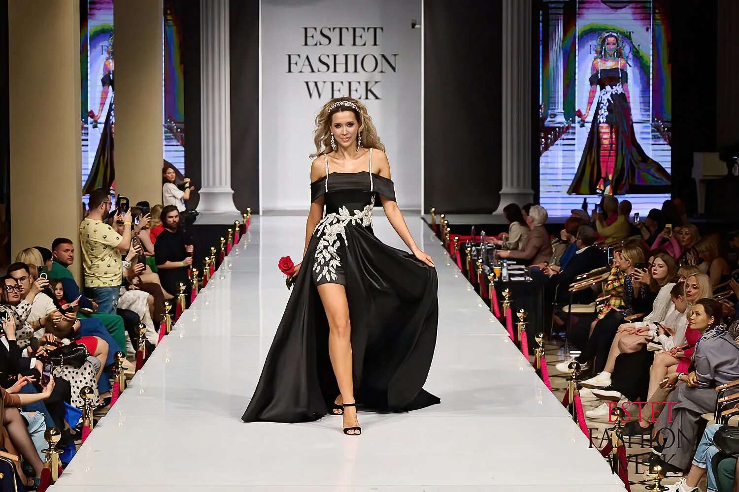 Estet fashion week 2025. Алена иордан дизайнер. estet fashion week 2025 москва. жюри estet fashion week. алена иордан фотограф.